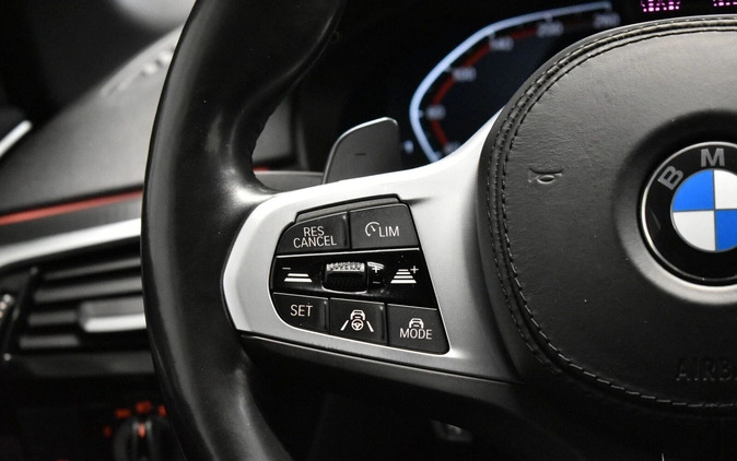 BMW Seria 5 cena 264800 przebieg: 97540, rok produkcji 2022 z Łosice małe 232